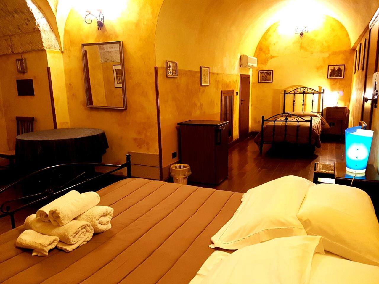 Nel Centro Storico Hotel Galatina Buitenkant foto